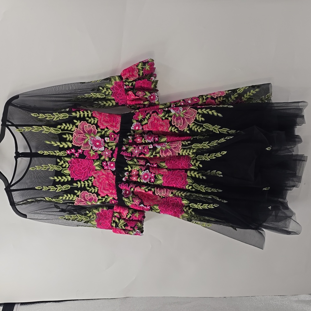 Eva Franco Floral Embroidered Black‎ Dress - Picture 8 of 11